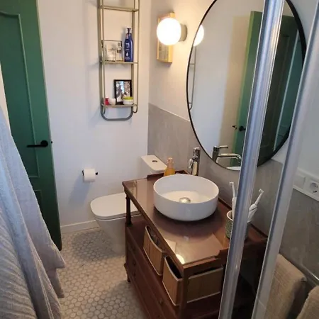 The Sea At Your Doorstep Apartment *